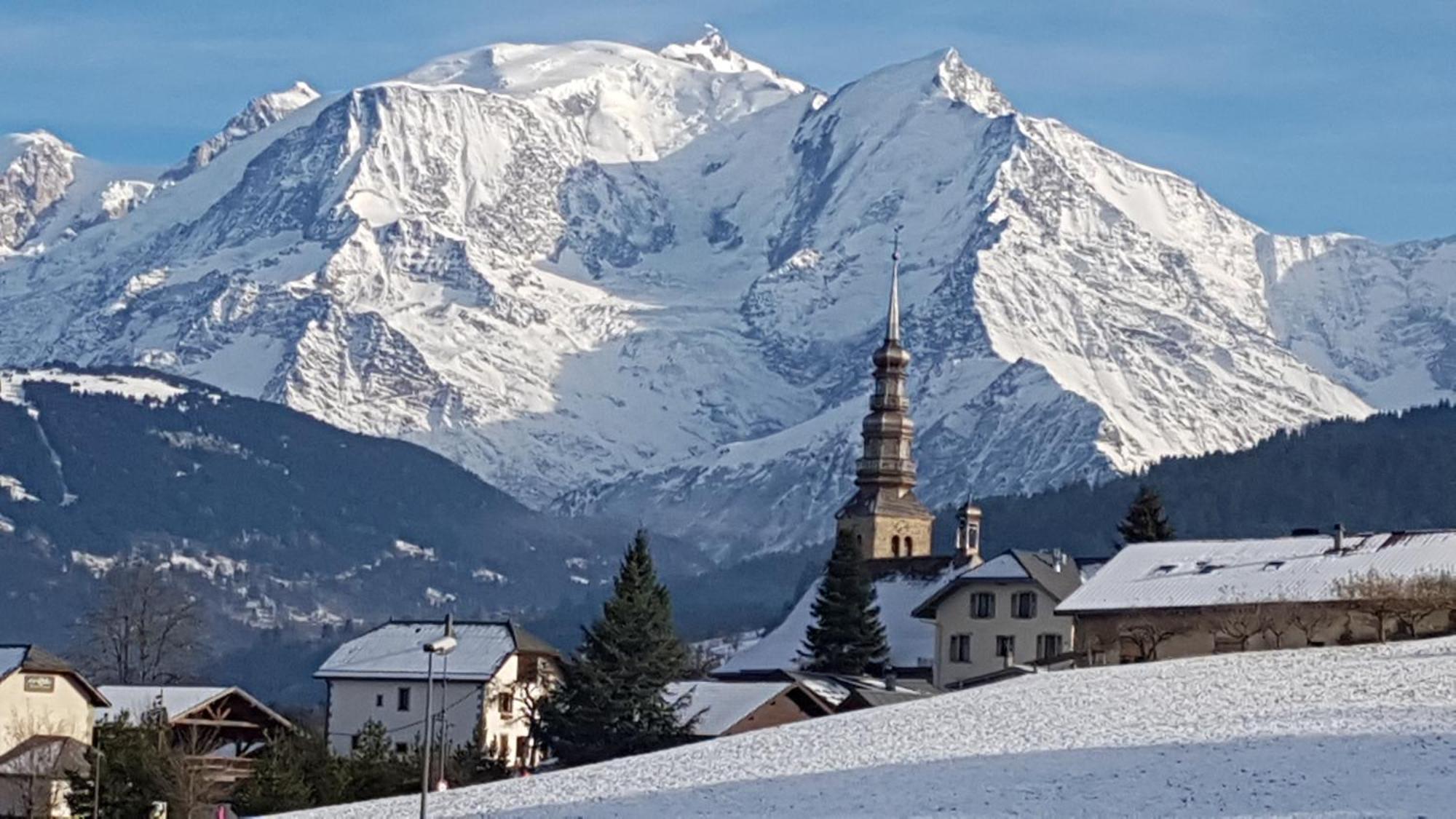 La Ferme Du Mont-Blanc Bed & Breakfast Combloux Dış mekan fotoğraf
